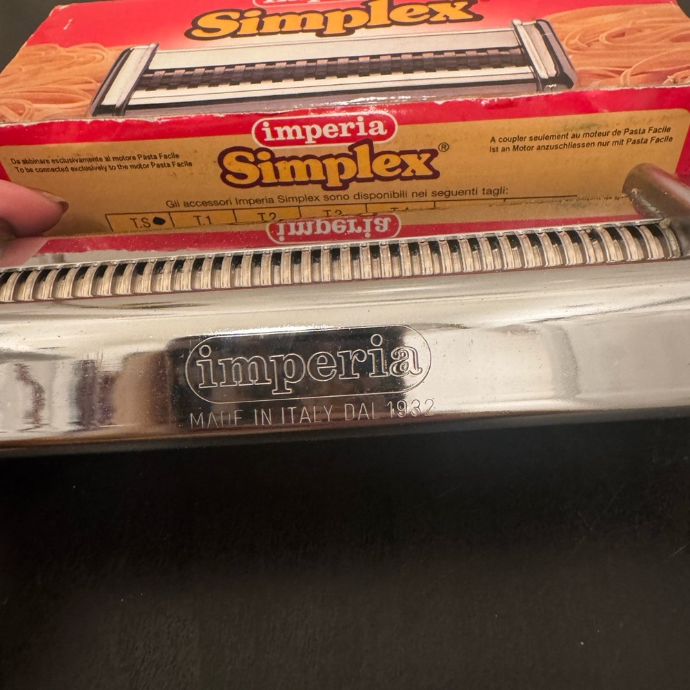 Imperia Simplex Pasta Machine Attachment T.S Spaghetti - Picture 2 of 7